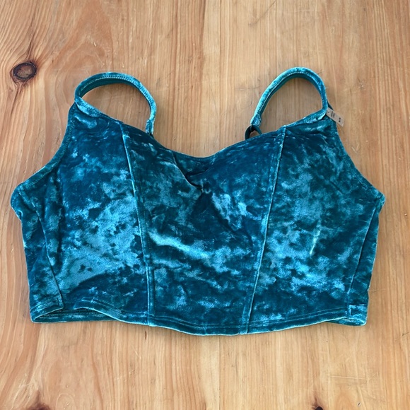 NWT: Victoria Secret’s Pink - Wireless Corset Cami Bra - Size Medium - Picture 4 of 10